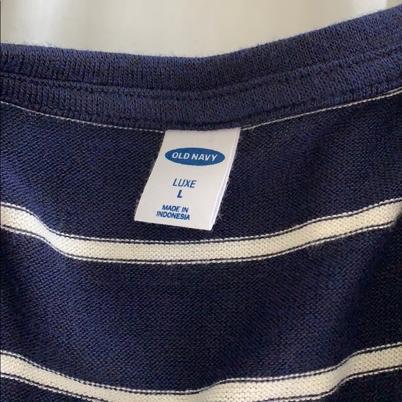 NWT! Old Navy Navy Striped Top - Picture 3 of 3